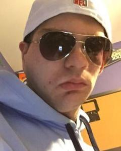 Man, 32. Ladiesman2772