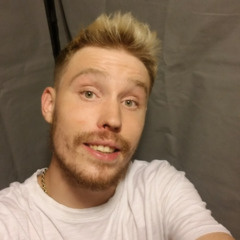 Man, 27. greeneyes